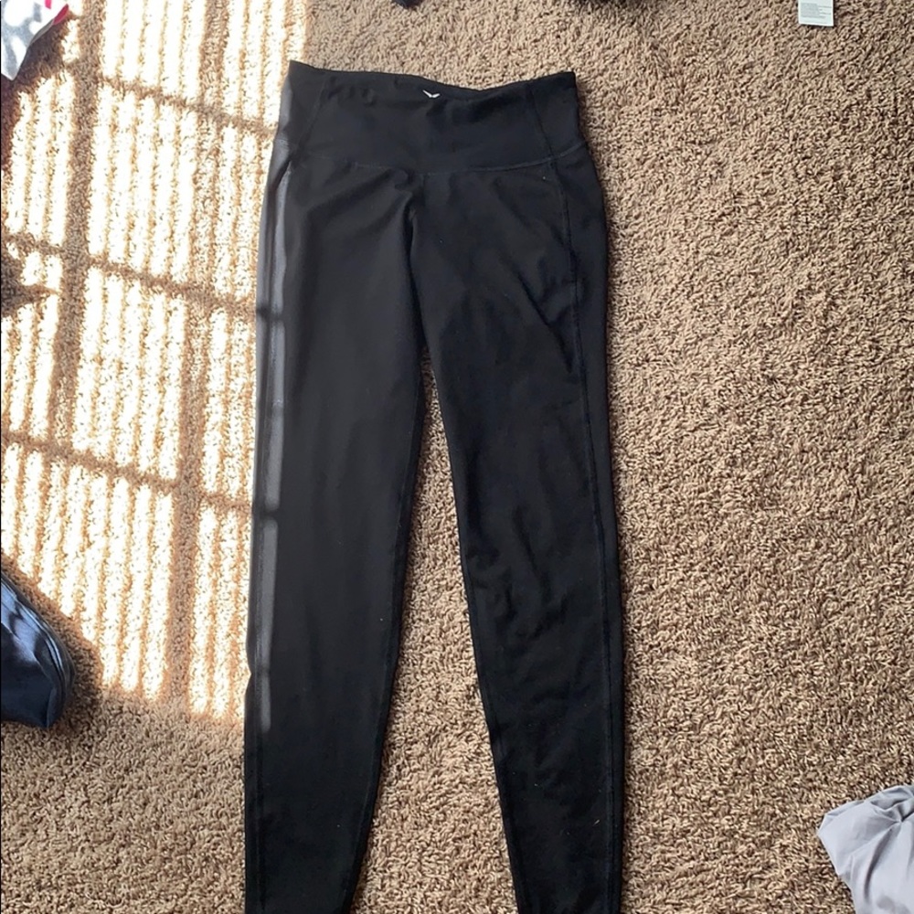 Black leggings